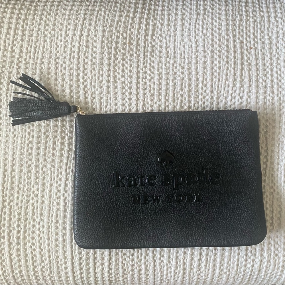 Kate Spade Black Pebbled Leather Clutch Pouch
7 H 10 W NWOT